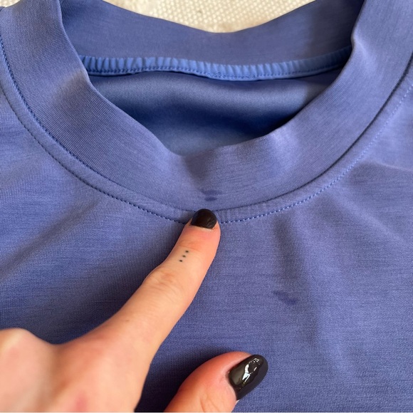 COPY - Lululemon Softstreme Perfectly Oversized Cropped Crew 4 - Picture 4 of 10